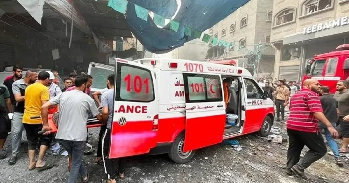 الهلال الأحمر: ارتقاء 29 شهيدا من طواقمنا أثناء أداء واجبهم في قطاع غزة منذ بدء حرب الإبادة