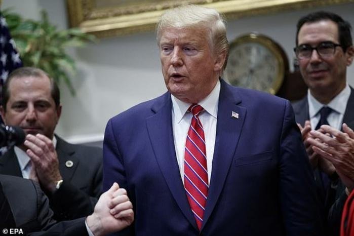 بالارقام: ترمب يفرض رسوماً جمركية على عدد من دول العالم 