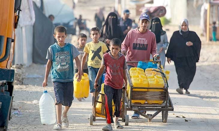 "الأونروا": العطش الشديد يهدد حياة أهالي غزة  