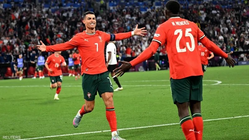 رونالدو يواصل التألق وتحقيق الأرقام القياسية