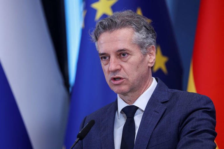 رئيس الوزراء السلوفيني يدعم تعليق "الشراكة الأوروبية" مع إسرائيل