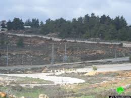 الاحتلال يهدم حظيرتين في مخيم شعفاط