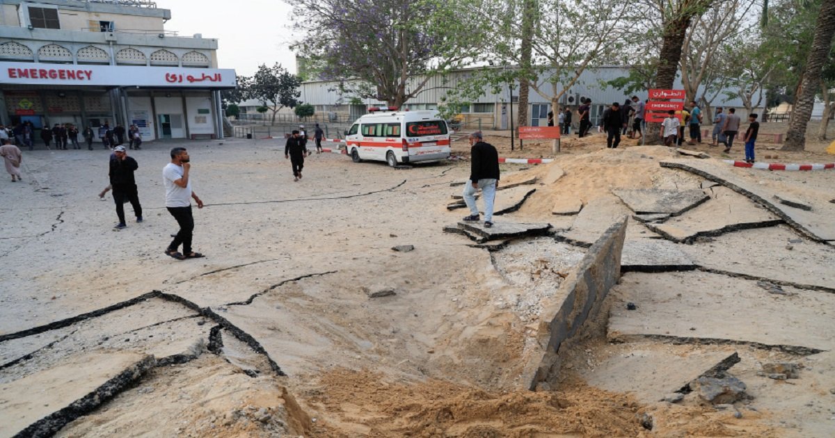  الصحة: مستشفى غزة الأوروبي يخرج عن الخدمة نتيجة الاستهداف المتكرر