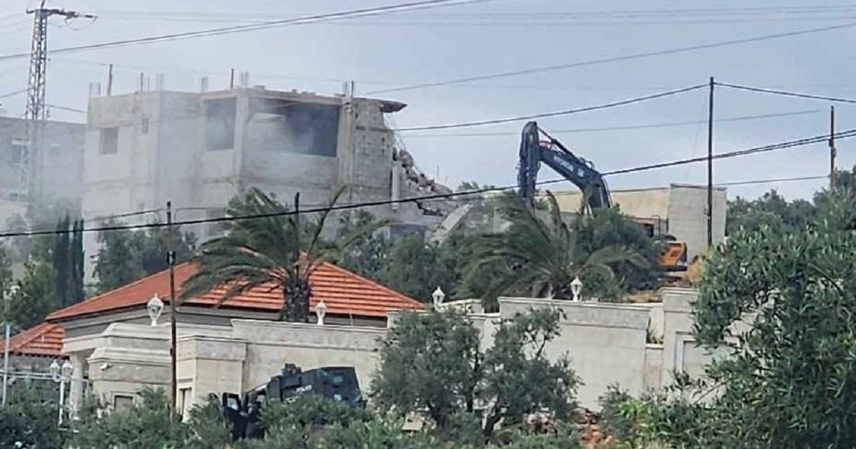 الاحتلال يهدم منزلا في قرية وادي فوكين ببيت لحم