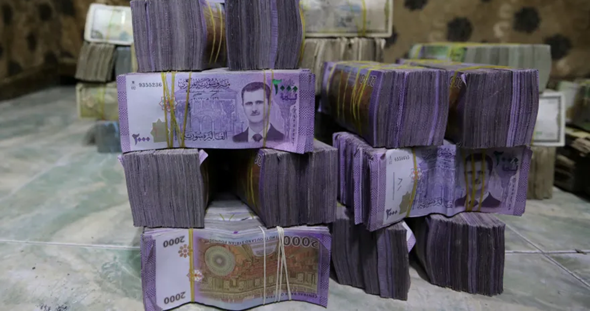 مصادر: سوريا تعتزم إعادة تقييم عملتها وحذف صفرين سعيا لتحقيق الاستقرار