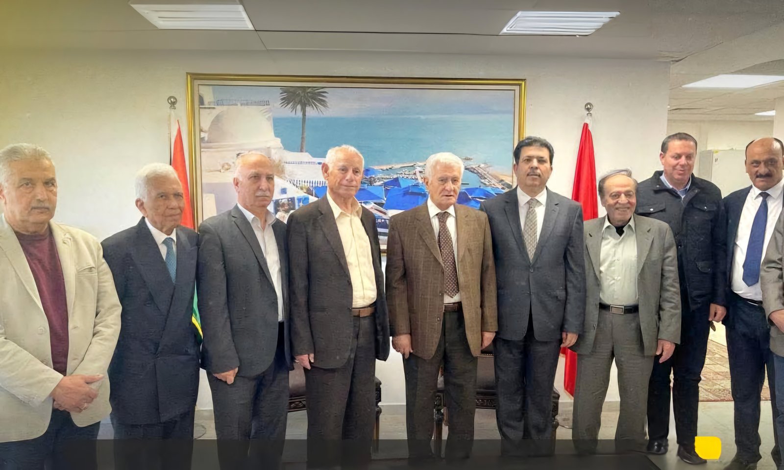 "فتح" تقدم للسفارة التونسية واجب العزاء ب"شهيد العلم"