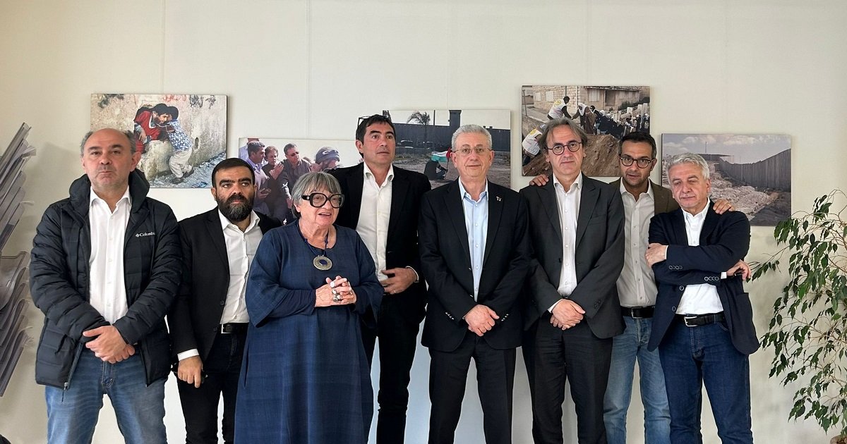 البرغوثي يطالب وفدا إيطاليا بفرض عقوبات على اسرائيل لوقف حرب الإبادة