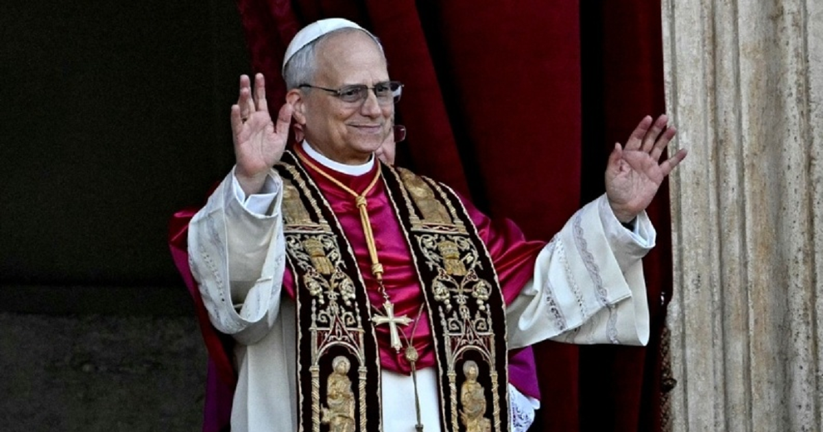 بابا الفاتيكان يدعو لوقف إطلاق النار في غزة ويرثي الأطفال الشهداء