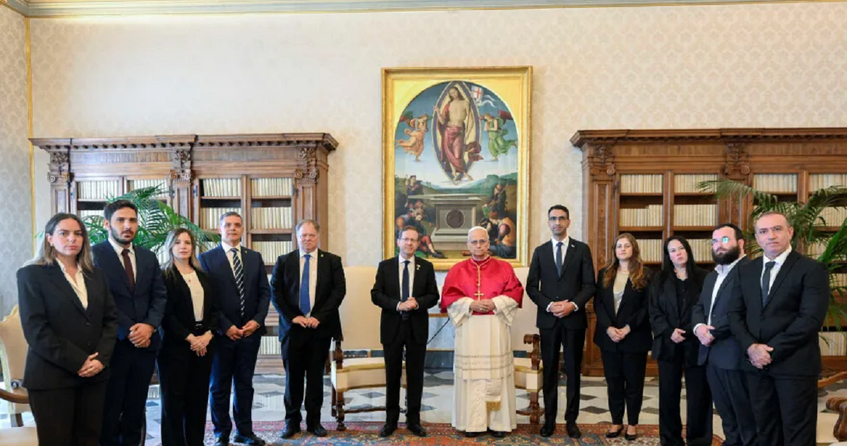 تقرير اخباري : دعوات البابا ليو بشأن غزة تميط اللثام عن أسلوب دبلوماسي قوي لكن بلا ضوضاء