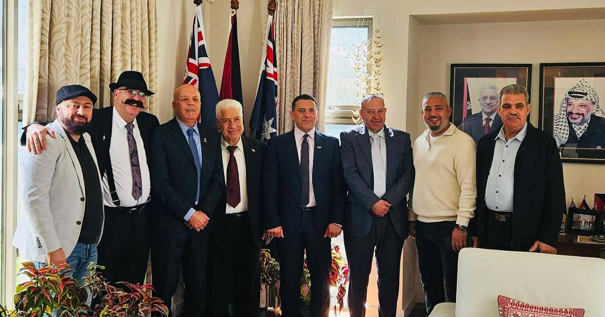 سفير فلسطين لدى أستراليا يستقبل وفدًا من حركة "فتح" واتحاد العمال 