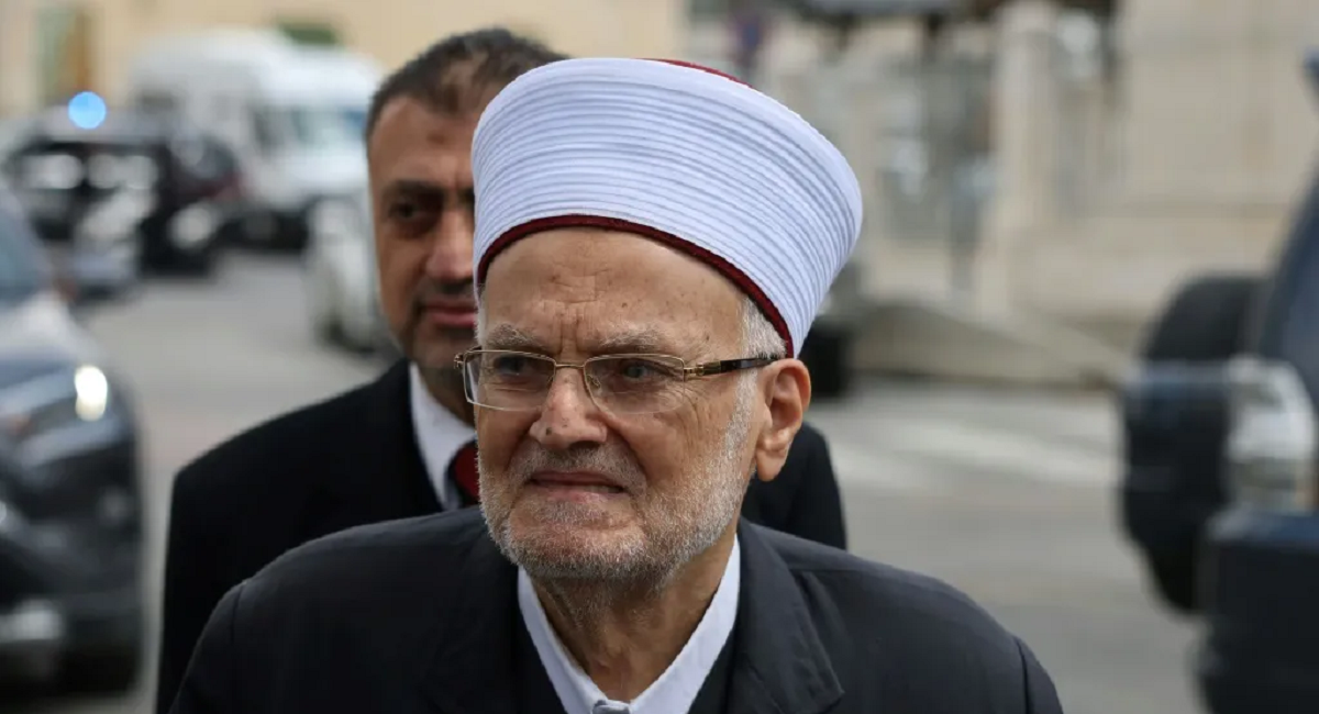 "الإسلامية المسيحية" : محاكمة الشيخ عكرمة صبري استهداف ممنهج للمرجعيات الدينية