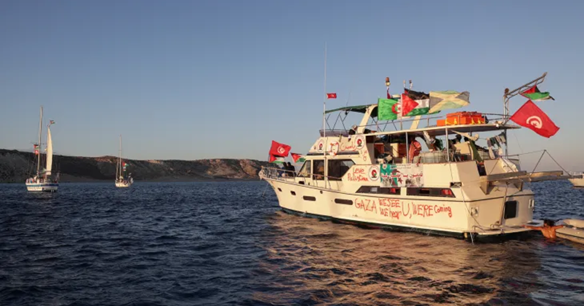 أسطول الصمود العالمي يعتزم الإبحار الى غزة في نيسان القادم 