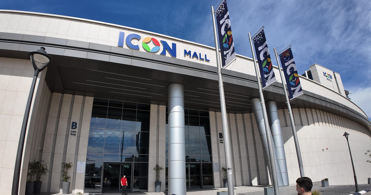 رام الله : اعتقال ثلاثة متهمين في قضية تفجير سيارة ب"الأيكون مول"