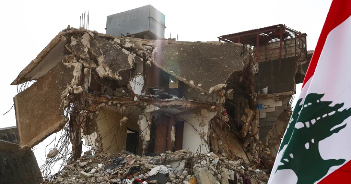 شهيدان وجريحان في غارة اسرائيلية على منزل في عين بعال وعمليات البحث مستمرة