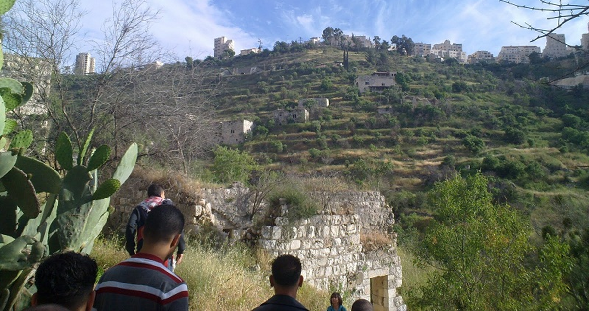 اهالي بلدة دير استيا .. باقون رغم كل التحديات 