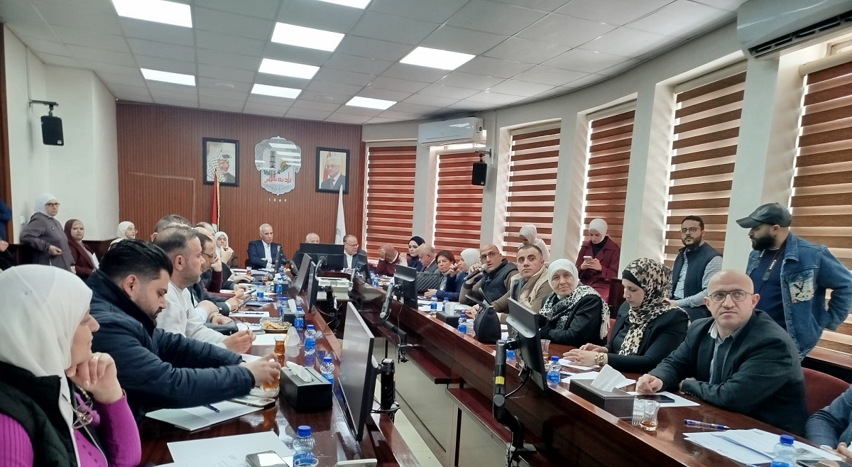 جلسة مساءلة مجتمعية في بلدية نابلس