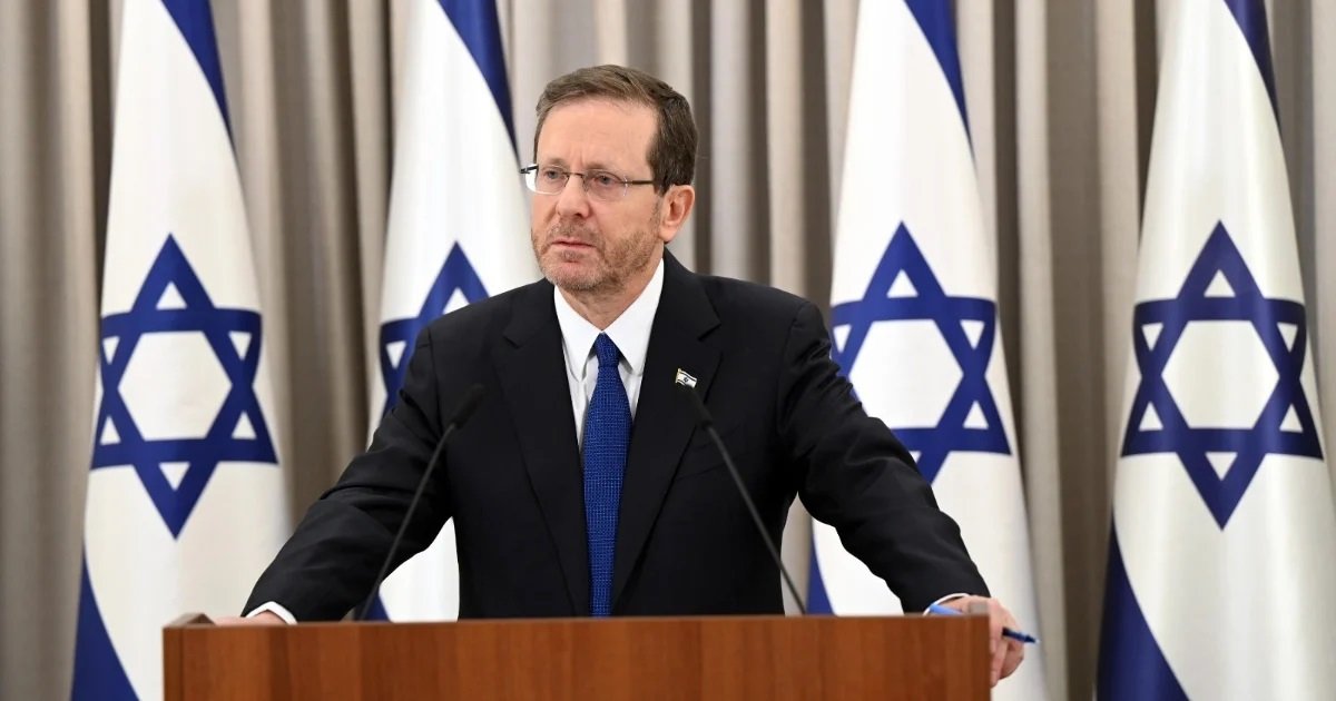 مستشفياتنا نفخر بها .. وسنطورها ... "الخليل الحكومي او " عالية"  .. أقل المشافي راحةً بالضفة