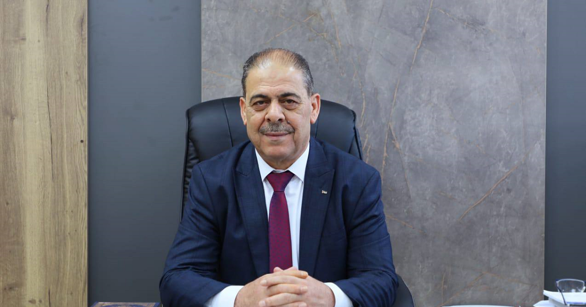 محافظ سلفيت  يدين قيام الاحتلال بدفن موتاه في مقبرة أُقيمت على أراضي الزاوية 