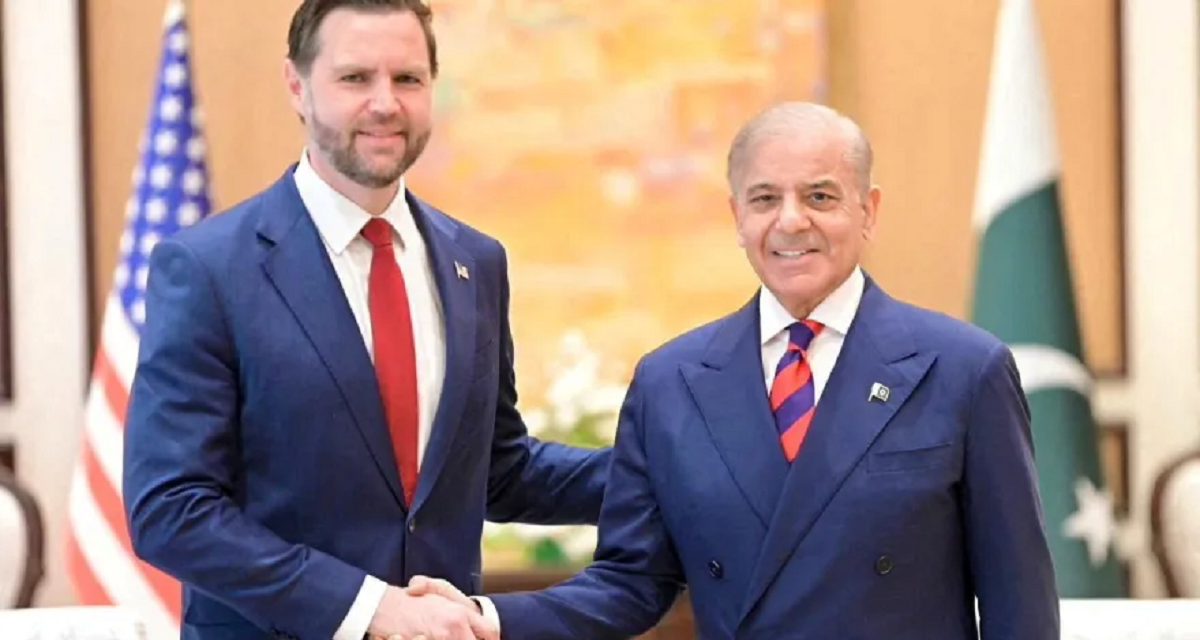 تحليل : مخاوف أوروبية من إبرام اتفاق سريع بين أمريكا وإيران ينقلب الى مأزق فني