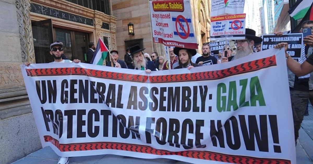 نحو 22 منظمة إنسانية تحذر قادة العالم : الصمت حيال غزة لم يعد حياداً