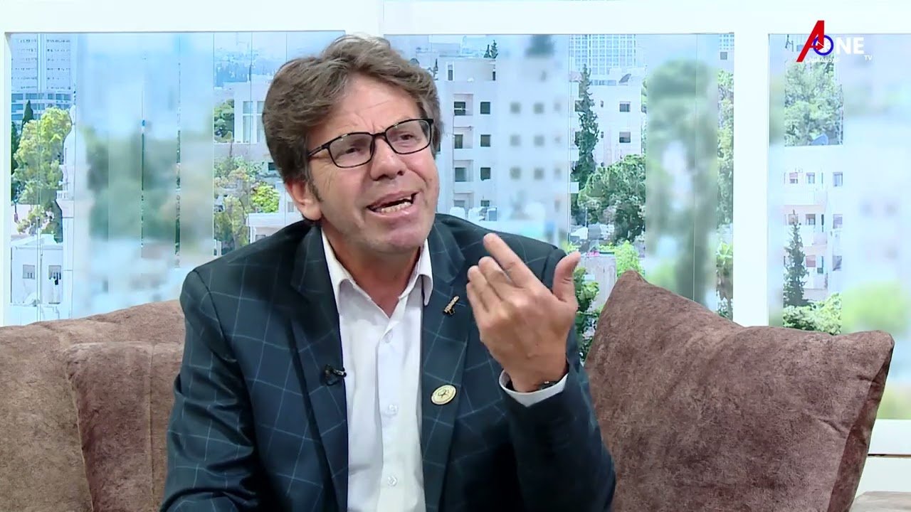 القاص والروائي مراد سارة يروي سيرته الذاتية 