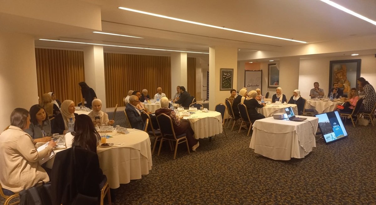 مؤتمر طبي في الامبسادور  بالقدس للوقاية من مخاطر الأمراض النسائية والولادة 