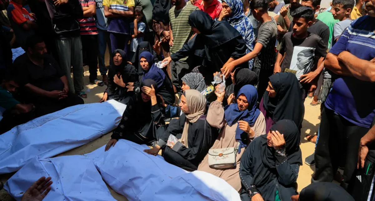 آلاف المغاربة يتظاهرون في الرباط دعما لغزة وإيران