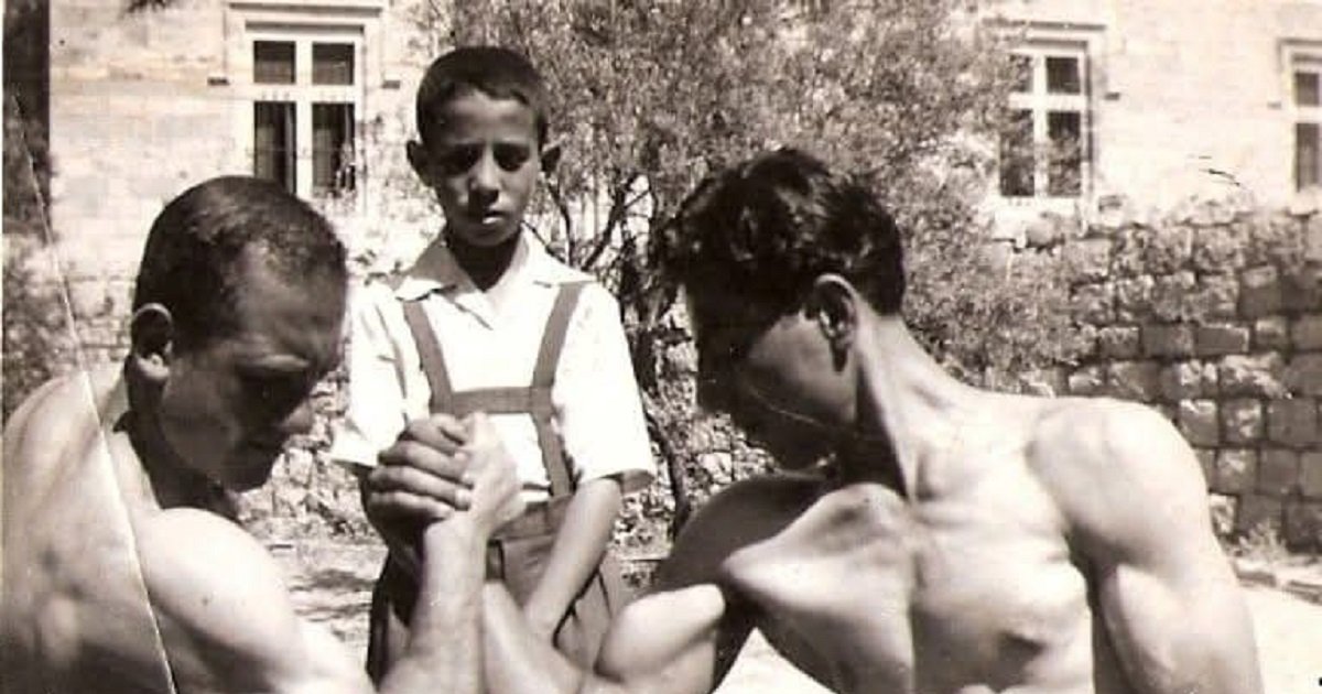 من هو مؤسس رياضة " مكاسرة الذراعين" في فلسطين ؟