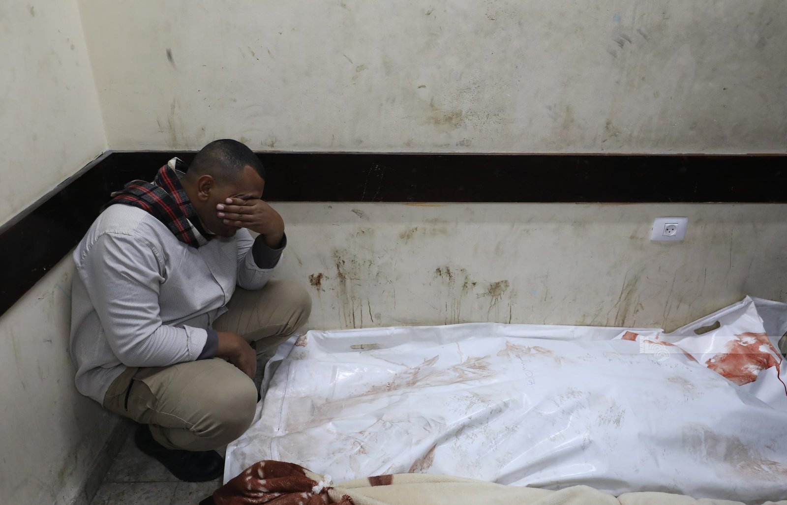 شهيد بقصف إسرائيلي استهدف جرافة جنوبي لبنان