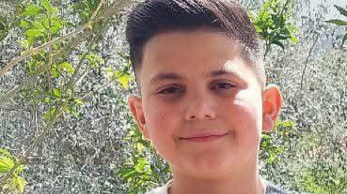 استشهاد طفل وإصابة والده في غارة إسرائيلية على بلدة جنوبي لبنان