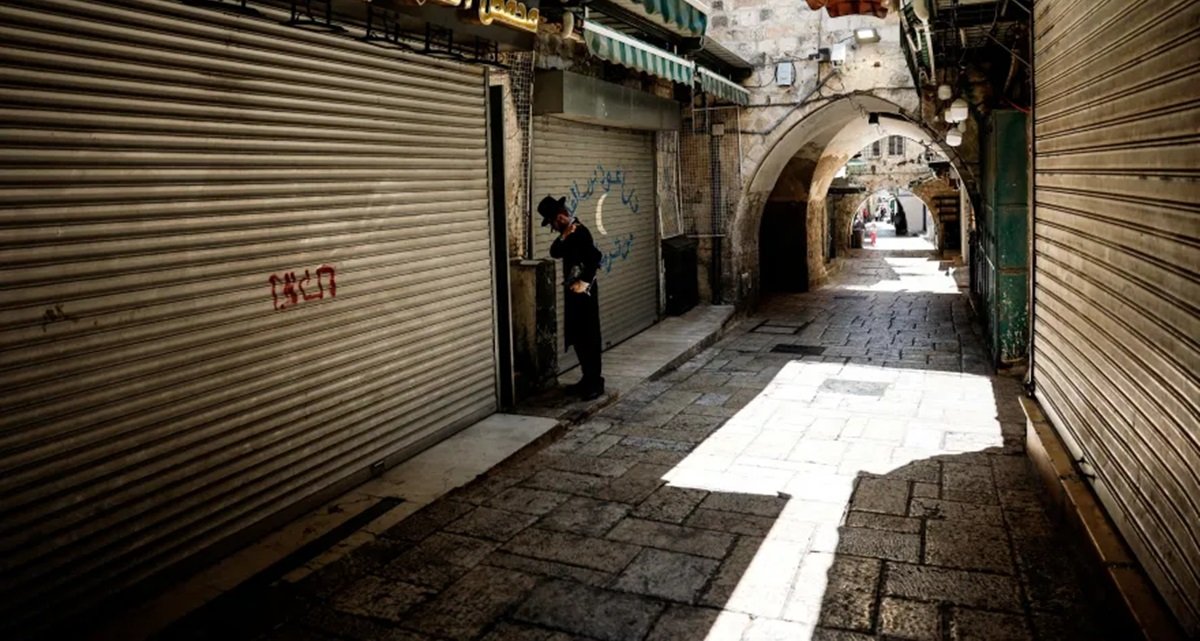 سياح عالقون في إسرائيل وسط دوي صفارات الإنذار والصواريخ 