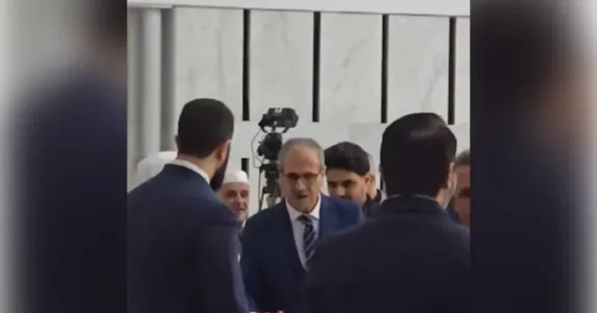  تعرف على  والد الرئيس السوري احمد الشرع 