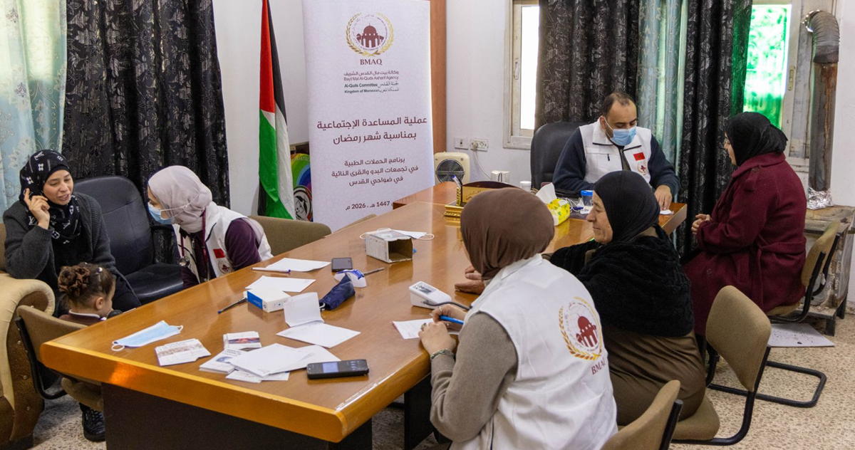 في قرى بعيدة ومعزولة .. حملات طبية لوكالة بيت مال القدس لدعم صمود المقدسيين