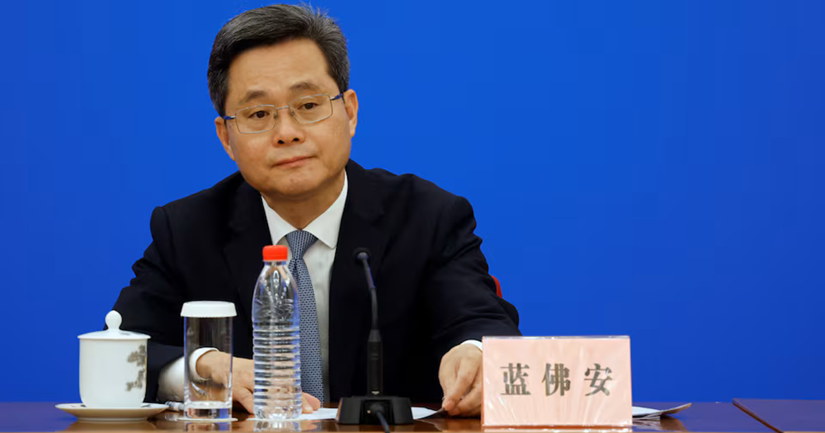 وزير المالية الصيني : سنعزز سياستنا المالية خلال السنوات الخمس المقبلة