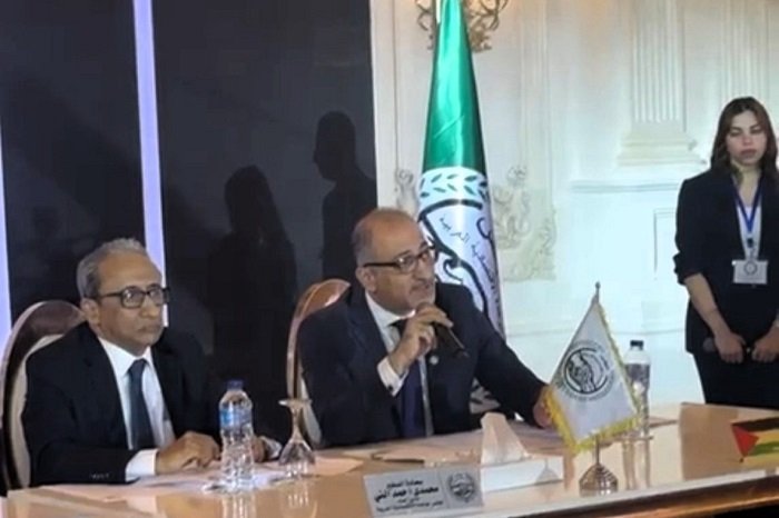 اجتماع عربي بالقاهرة يقر آلية للمساهمة في إغاثة قطاع غزة