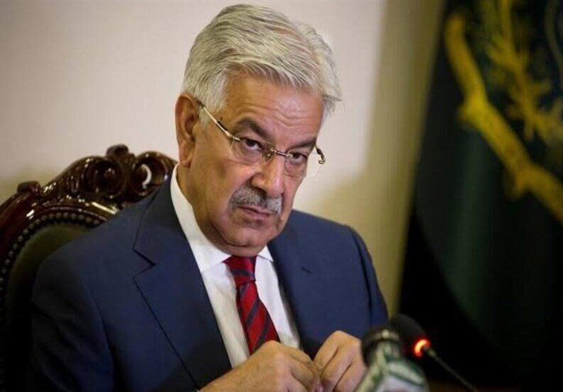 وزير دفاع باكستان: نقف إلى جانب إيران بكل الوسائل الممكنة