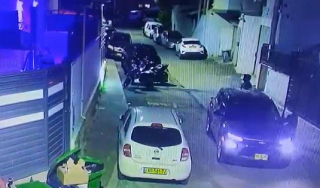 عائلة من الناصرةتكشف تفاصيل عن القاء قنبلة على منزلها