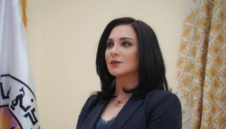 نقابة الفنانين تشطب سلاف فواخرجي من سجلاتها 