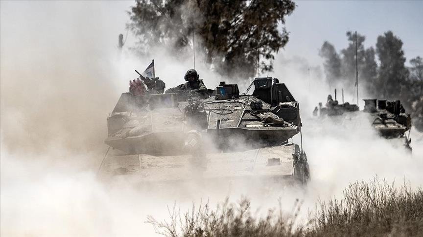 الجيش الإسرائيلي يعلن إصابة قائد دبابة بجروح خطيرة شمال غزة