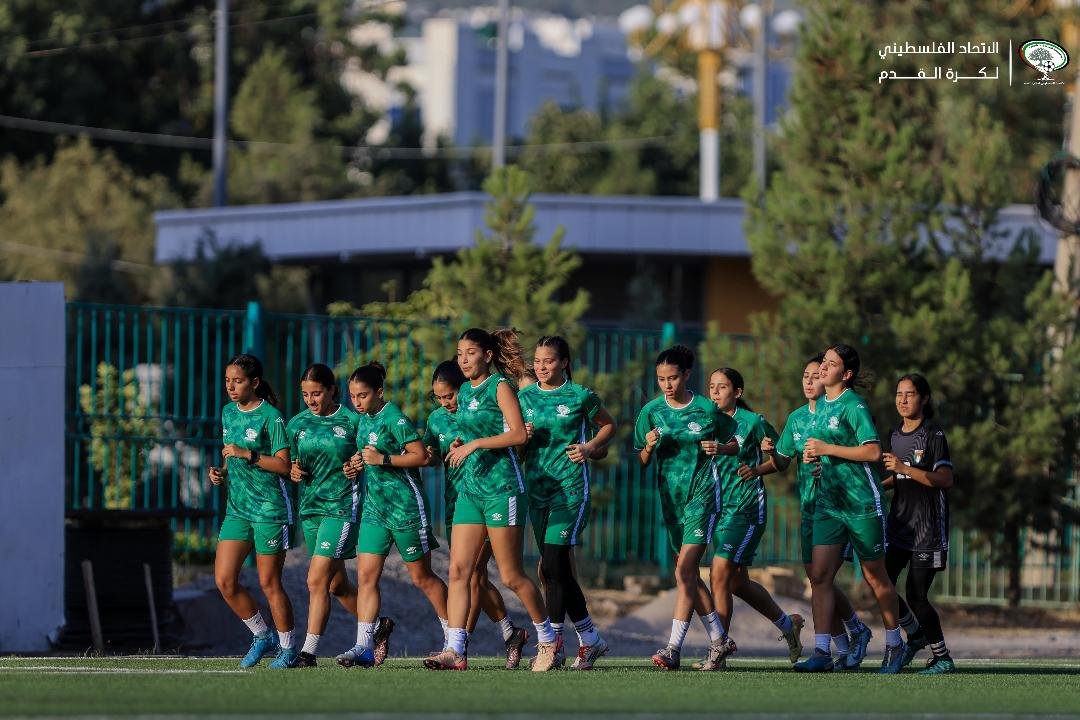 منتخبنا  للشابات يصل طاجيكستان استعدادًا لتصفيات كأس آسيا تحت 20 عامًا