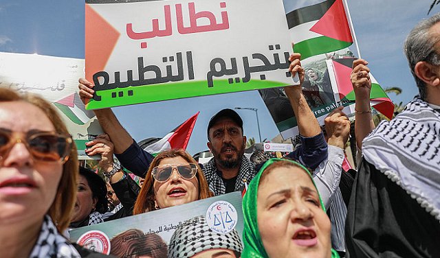 السجن المؤبد بحق عراقي بتهمة دعم التطبيع مع إسرائيل