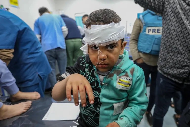 كيف أوقفت يمينية متطرفة برنامج علاج أطفال غزة بأميركا؟