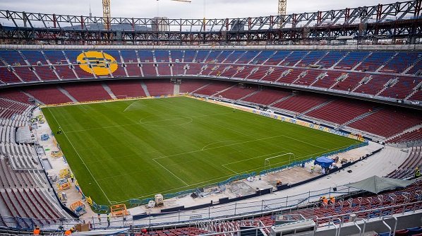 برشلونة يؤجل عودته إلى ملعبه التاريخي "كامب نو"