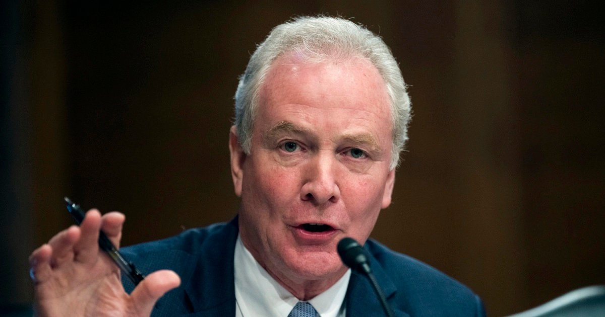 سيناتور أمريكي: لا ينبغي لواشنطن التواطؤ في التطهير العرقي بغزة