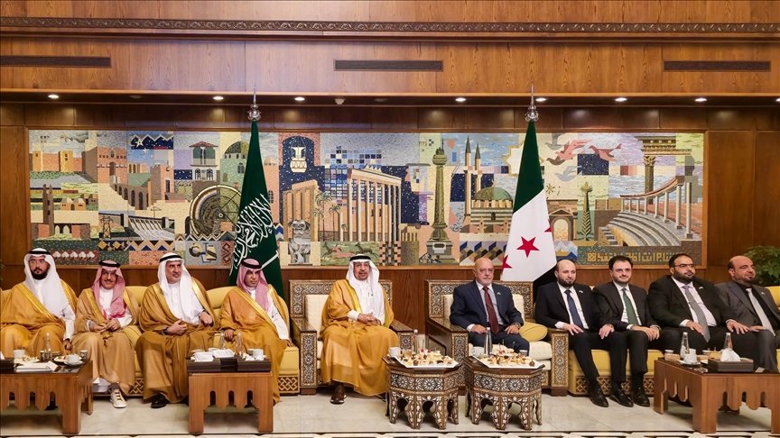 وفد سعودي يصل سوريا لتوقيع اتفاقيات اقتصادية
