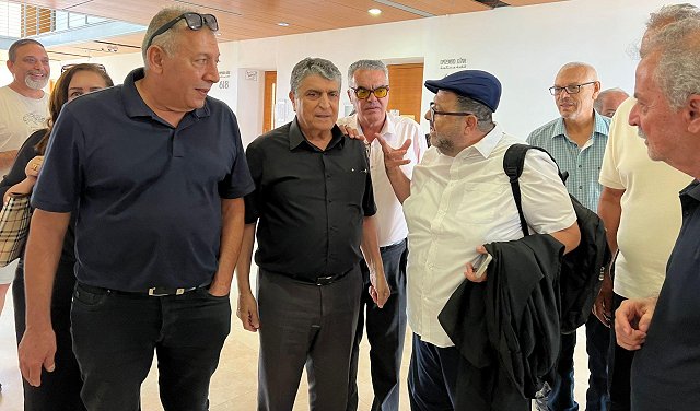 تأجيل جلسة النطق بالحكم في قضية القيادي بحركة ابناء البلد رجا إغبارية إلى أيلول المقبل