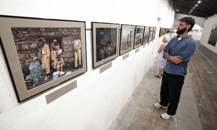 محكمة فرنسية تأمر بإعادة عرض صورة من غزة بعد سحبها