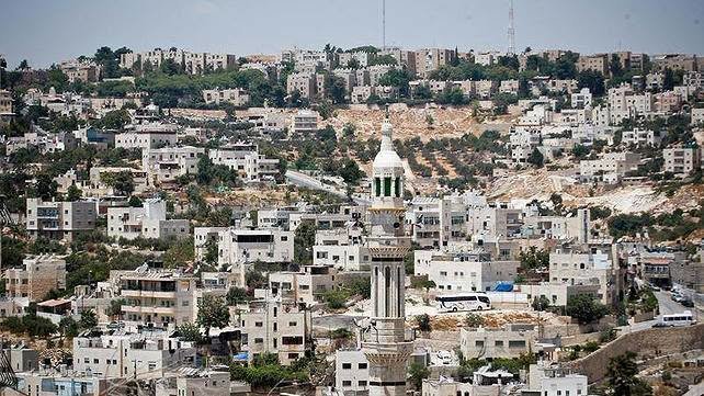 محافظة القدس: مخطط "أم ليسون" الاستعماري خطوة خطيرة لتفكيك الجغرافيا الفلسطينية في المدينة وفرض وقائع ديموغرافية جديدة