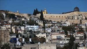 بلدية الاحتلال  تخطر بالاستيلاء على أراض في حي البستان ببلدة سلوان