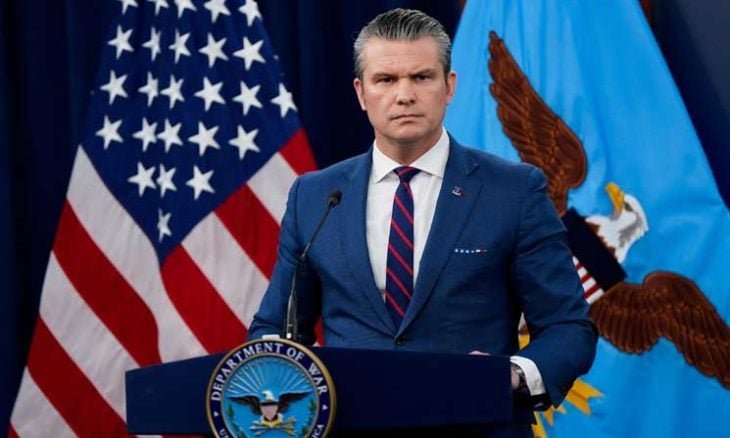 وزير الحرب الأمريكي يعلن دعمه لعدوان إسرائيل على إيران "حتى النهاية"